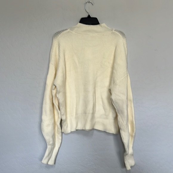 Elodie Sweater - Picture 3 of 9